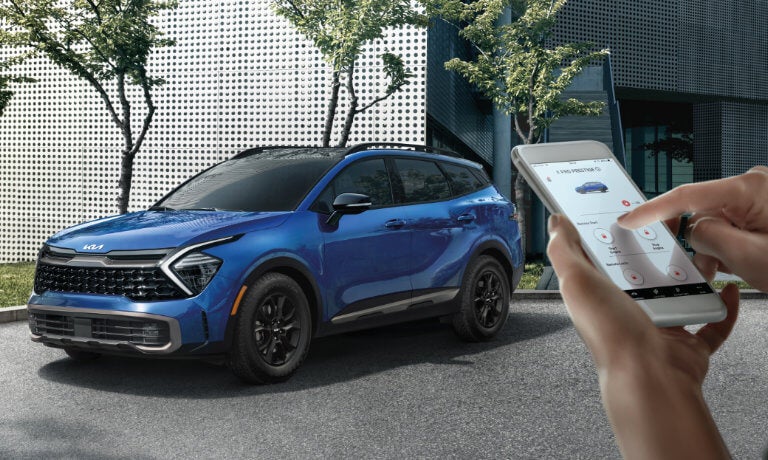 2024 Kia Sportage connected to a phone